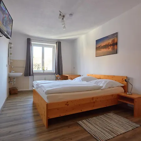 Apartment-Haus Gundelfinger Gräfenberg Camera foto